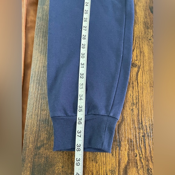 True Religion blue joggers - Picture 7 of 11